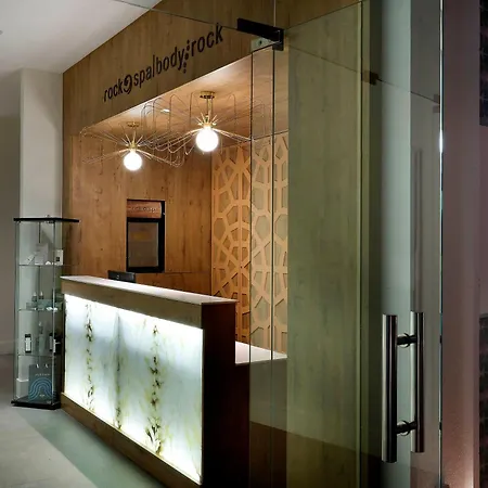 Hard Rock - Puerto Banus (adults Only) 4* מארבלה