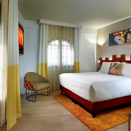 Hard Rock Hotel Marbella 4*